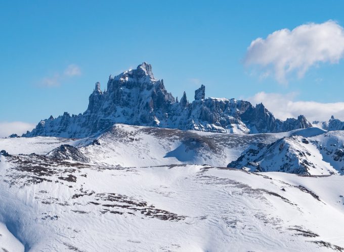 Experiencias de rando / randonnée en la Cordillera de los Andes. Ski touring trips in the Andes Mountains.