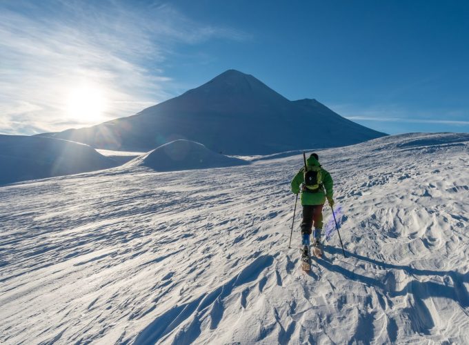 Experiencias de rando / randonnée en la Cordillera de los Andes. Ski touring trips in the Andes Mountains.