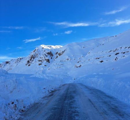 Experiencias de rando / randonnée en la Cordillera de los Andes. Ski touring trips in the Andes Mountains.